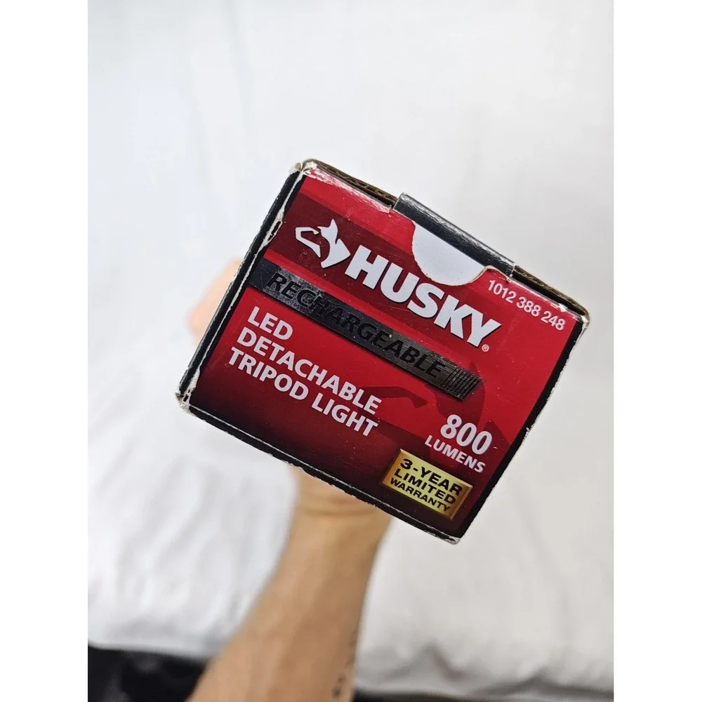 HUSKY 800 Lumen LED Rechargeable Detatch Tripod Work Light 1012388248 Open Box